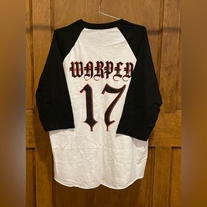 Vintage Vans Warped Tour 2017 baseball tee -never worn